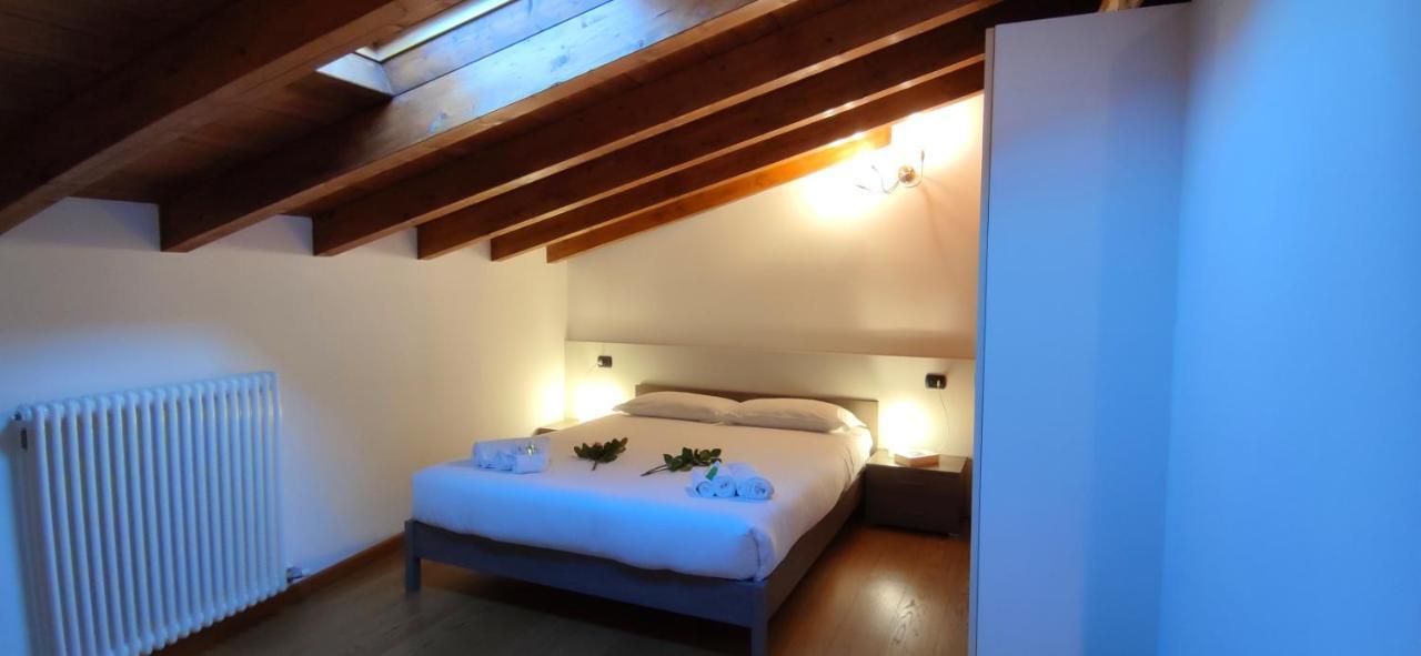 The Lake Apartment كوليكو المظهر الخارجي الصورة